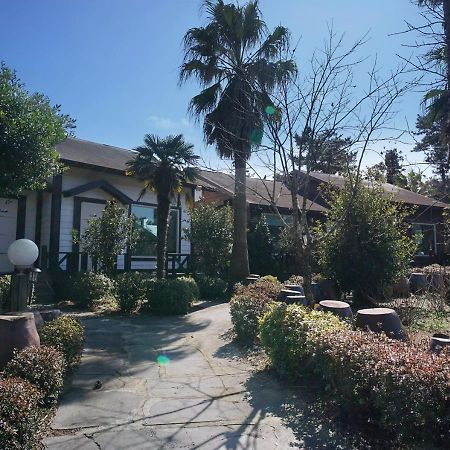 Bijarim Resort Jeju Esterno foto